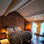 Onga Boutique Hotel